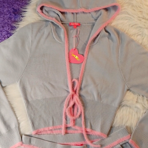 Sugar Thrillz Dresses & Skirts - DOLLSKILL SUGAR THRILLZ 1X CRYSTAL QUIET SKIRT SET GRAY/PINK TRIM SOFT KNIT